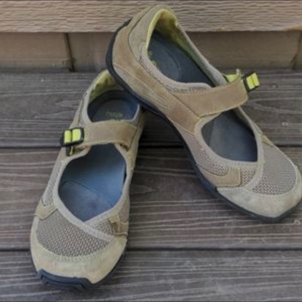 VGUC- Ahnu ‘Benicia’ Mary Janes